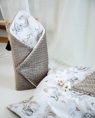 Kuschelset 3-teilig mit Minky Babydecke Wickeldecke und Babybettwäsche - Tiermotiv Elefant